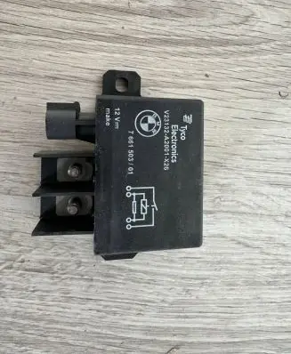 BMW 7 F01 F02 F03 F04 Combustion relay 7661503 V23132A2001X26