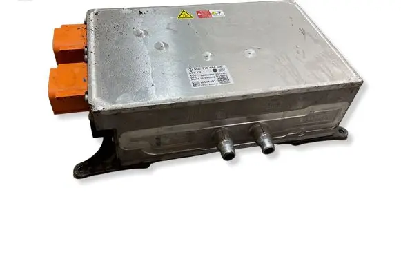 Audi e-tron Voltage converter inverter 5QE915684DA 10534491