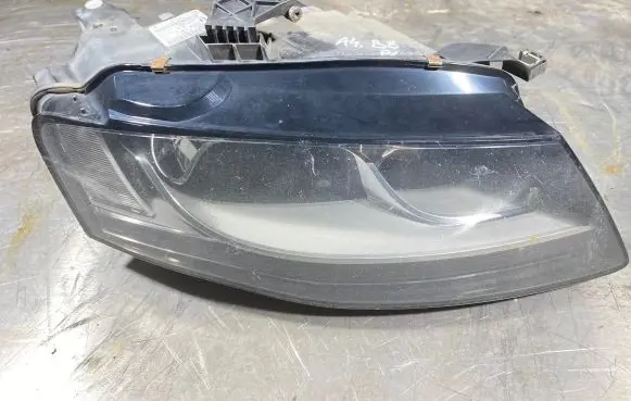 Audi A4 S4 B8 8K Headlight/headlamp 8k0941004a 0301240602