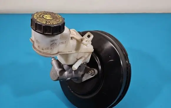 Toyota Yaris Brake booster 47200-0D520 IMPRK1535562