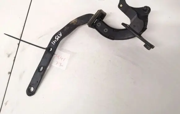 Volvo V70 Tailgate/trunk/boot hinge 9154671