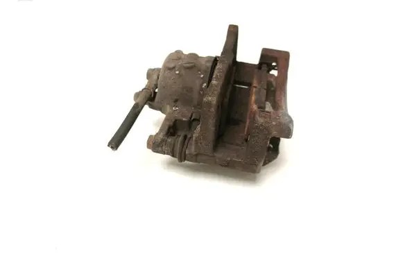 Toyota Prius (XW50) Front brake caliper 4775047060