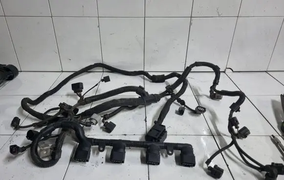 Volkswagen PASSAT B6 Engine installation wiring loom 4B0973724 07Z906379A