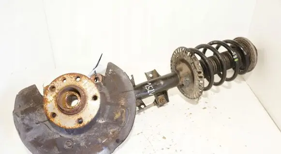 Volkswagen Multivan T5 Front wheel hub spindle knuckle 7E5413031C