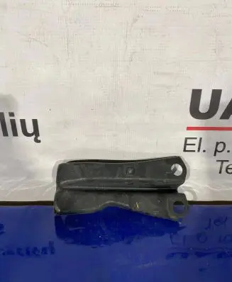 Audi A3 S3 8P Radiator support slam panel bracket 8P0805202A
