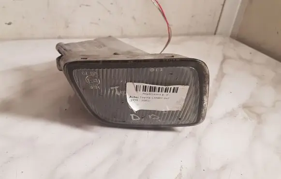 Toyota Camry Front fog light 11476447