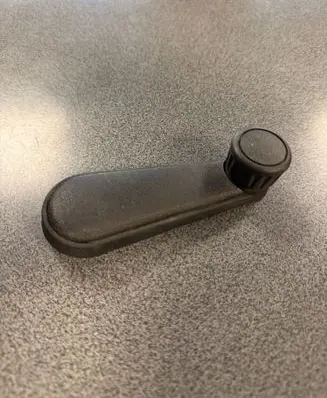 Volkswagen Golf II Front door window winding handle 191837581