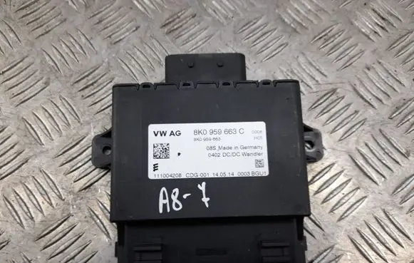 Audi A8 S8 D4 4H Voltage converter/converter module 8K0959663C 8K0959663