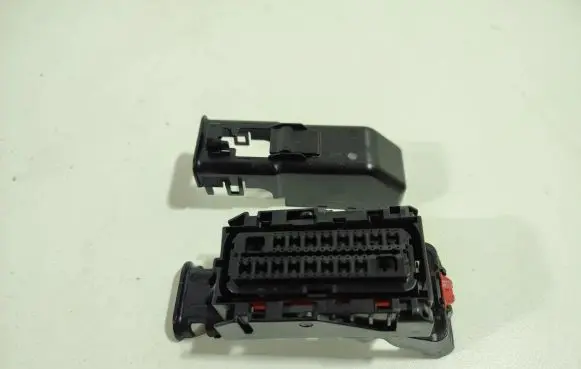 Chevrolet Camaro Gearbox control unit/module