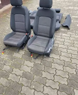 Seat set