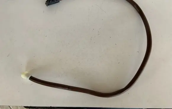 Audi Q7 4M Water drain line hose 4M0877204
