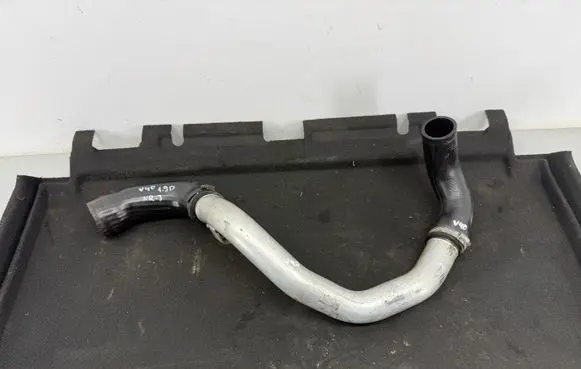 Volvo S40, V40 Intercooler hose/pipe 30617344