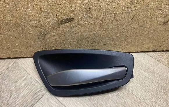 BMW 1 E81 E87 Front door interior handle 6962102 696210201