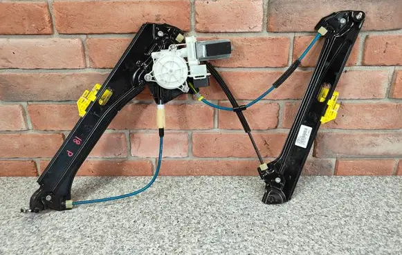BMW i8 Front door window regulator with motor 7401658 7313010