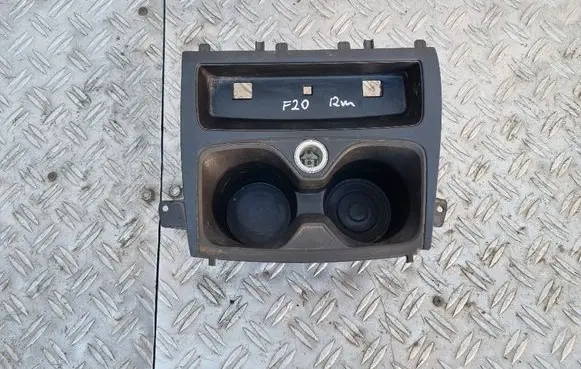 Cup holder front