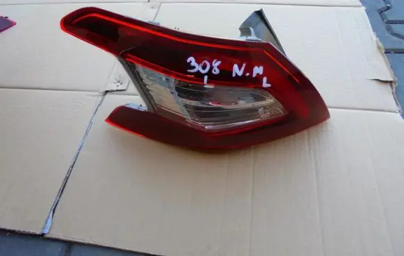 Peugeot 308 Rear/tail lights