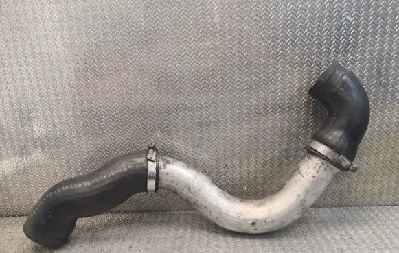 BMW 5 E39 Intercooler hose/pipe 2248622