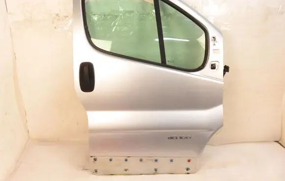 Renault Trafic II (X83) Front door