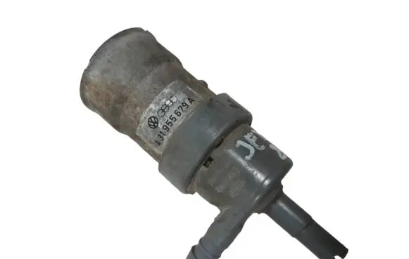 Audi 80 90 B2 Headlight washer pump 431955679A