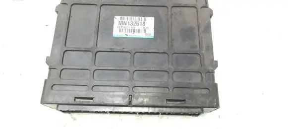 Mitsubishi Lancer Engine control unit/module MN132618 E6T34881 4823