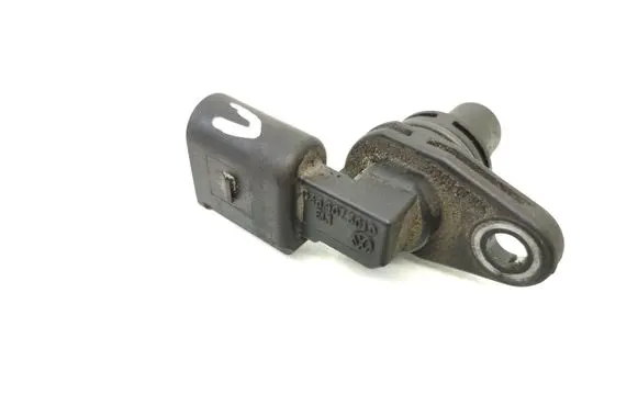 Volkswagen Golf V Camshaft position sensor 036907601D