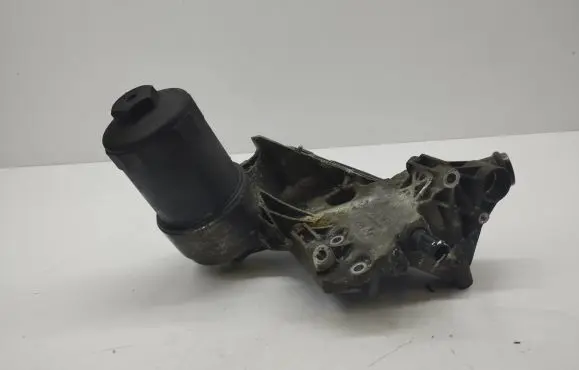 Bentley Flying Spur Oil filter mounting bracket 07D115911J