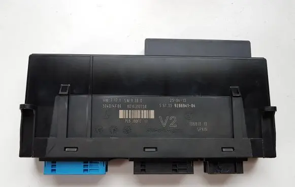 BMW 5 F10 F11 Comfort/convenience module 9286941 504D14F06 8016310758
