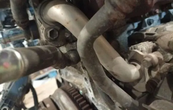 Toyota Avensis T270 EGR valve line/pipe/hose