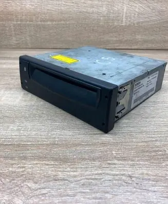 Navigation unit CD/DVD player