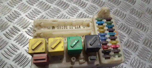 Ford Mondeo MK II Fuse box set 93bg14k150ad