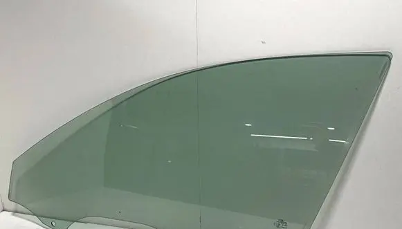 Audi A4 S4 B9 8W Front door window glass four-door 8W0845201 44609