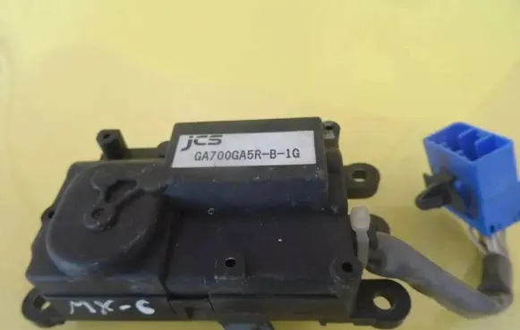 Mazda MX-6 Air flap motor/actuator GA700GA5R-B-1G GA700GA5RB1G