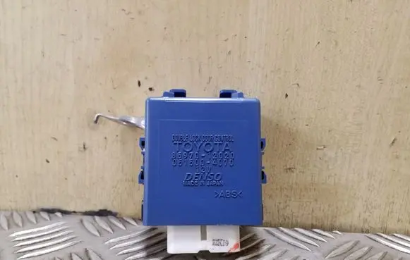 Door central lock control unit/module