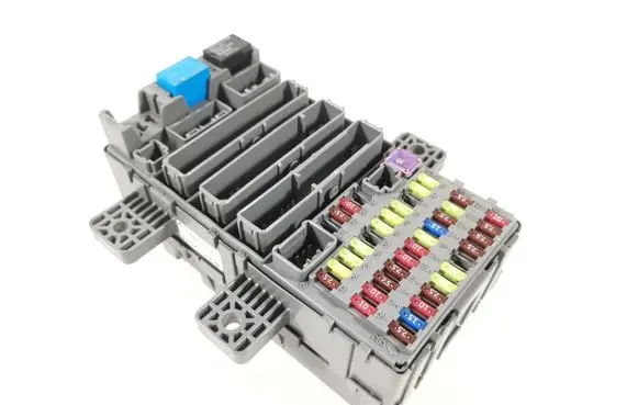 Honda Civic Fuse module 38200-SMK-407 SMK-4070