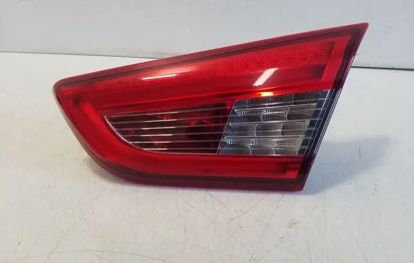 Maserati Ghibli Tailgate rear/tail lights 06700046630