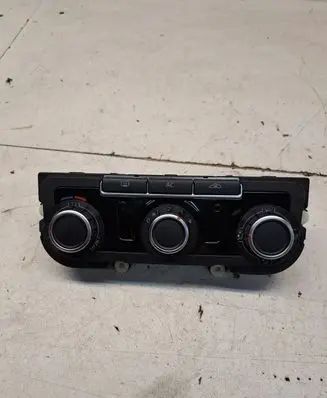 Volkswagen Golf VI Climate control unit 3C8907336
