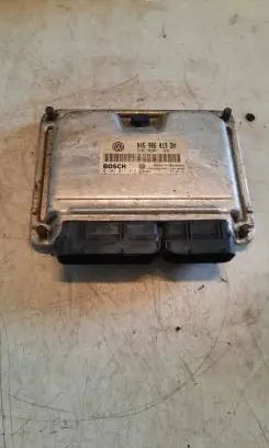 Audi A6 S6 C5 4B Engine control unit/module 045906019BM 1039S02900