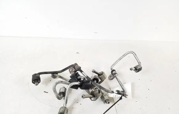 Audi A3 S3 8P Fuel injector supply line/pipe 