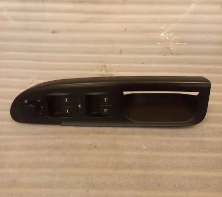 Volkswagen PASSAT B6 Electric window control switch 1K4959857B 351801S