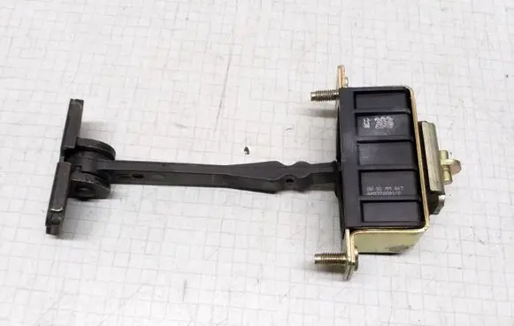 Mercedes-Benz C W203 Front door check strap stopper