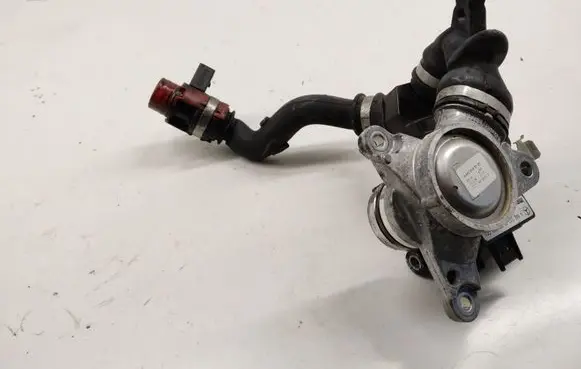 Mercedes-Benz X-class W470 Throttle valve 0024