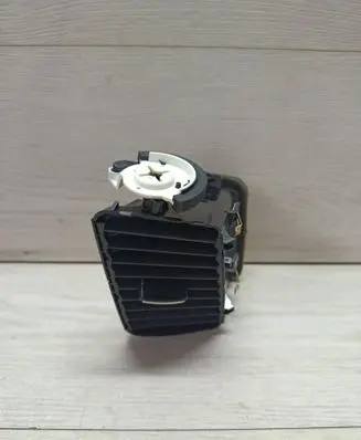Volkswagen Sharan Dash center air vent grill 7N0858069D
