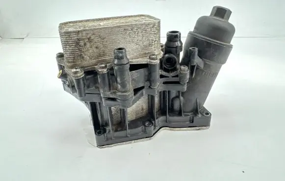 BMW 5 F10 F11 Oil filter mounting bracket 8510856