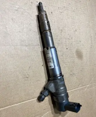 Renault Master III Fuel injector 0445110375 8200912052