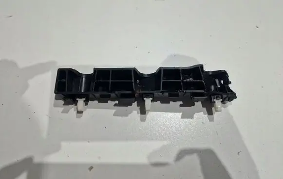 KIA Rio Front bumper mounting bracket 865141W200