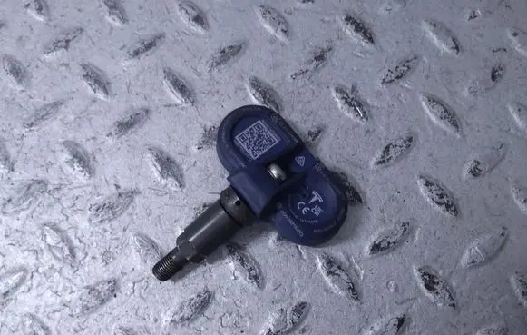 Tire pressure sensor