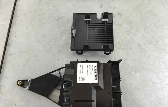 Volvo XC60 Tailgate/trunk control unit/module 31407333