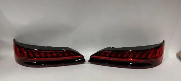 Audi Q7 4M Rear/tail lights set 4M0945093H 4M0945094H
