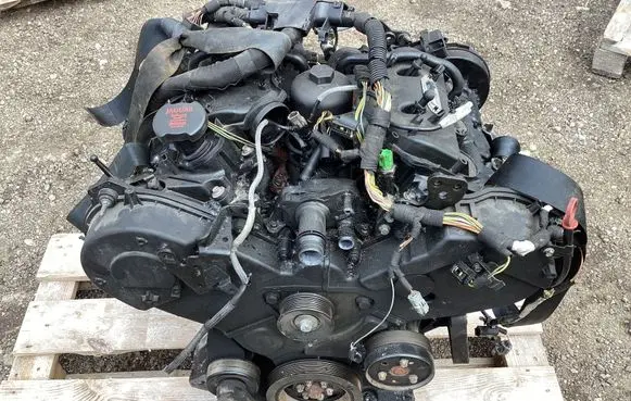 Jaguar XF X250 Engine D04YA 4R8Q9W276AB AIS18CD3