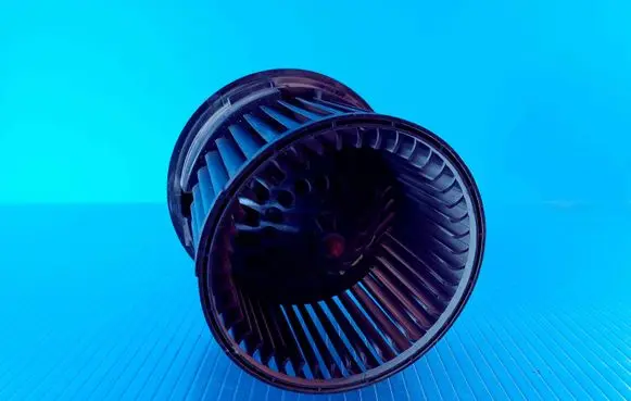 Renault Clio IV Heater fan/blower T1029527H